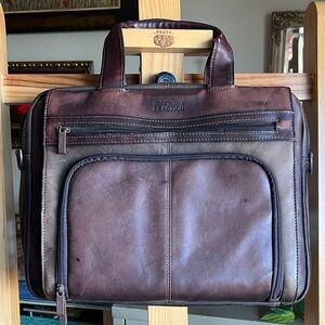 Kenneth Cole Reaction Dark Brown Leather Briefcase